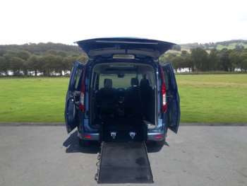 Used Ford Grand Tourneo Connect 2020 for sale - 74675848: Photo