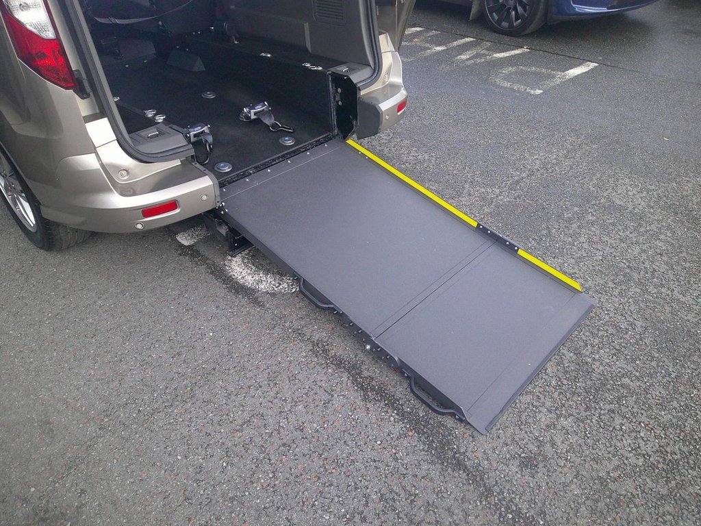 Used Ford Grand Tourneo Connect 2020 for sale - 76901105: Photo 7