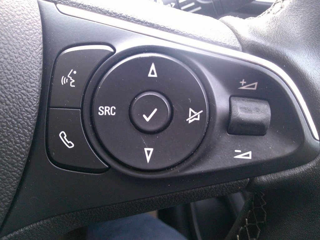 Used Vauxhall Crossland 2022 for sale - 76647219: Photo 22