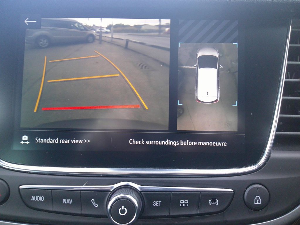 Used Vauxhall Crossland 2022 for sale - 76647219: Photo 26