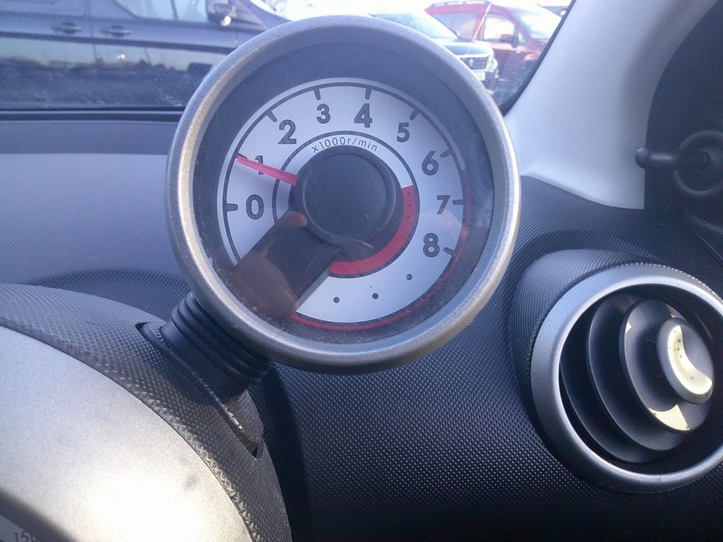 Used Peugeot 107 2014 for sale - 77313355: Photo 12