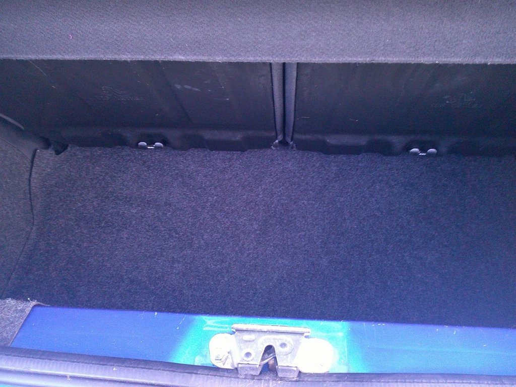 Used Peugeot 107 2014 for sale - 77313355: Photo 15