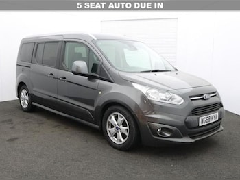 Used Ford Grand Tourneo Connect 2018 for sale - 75801424: Photo