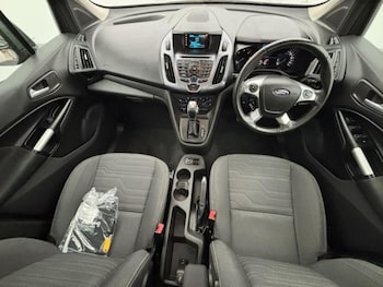 Used Ford Grand Tourneo Connect 2018 for sale - 75801424: Photo