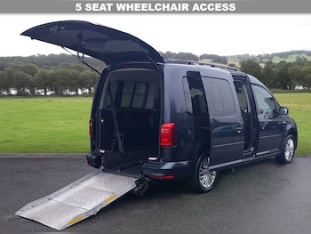 Used Volkswagen Caddy Maxi Life 2017 for sale - 75515370: Photo