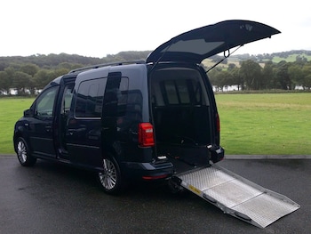 Used Volkswagen Caddy Maxi Life 2017 for sale - 75515370: Photo