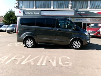 Used Ford Tourneo Custom 2018 for sale - 78153578: Photo