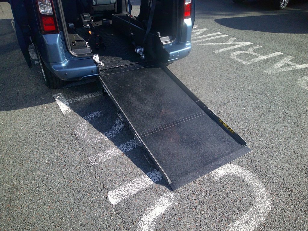 Used Citroen Berlingo Multispace 2012 for sale - 76647205: Photo 6