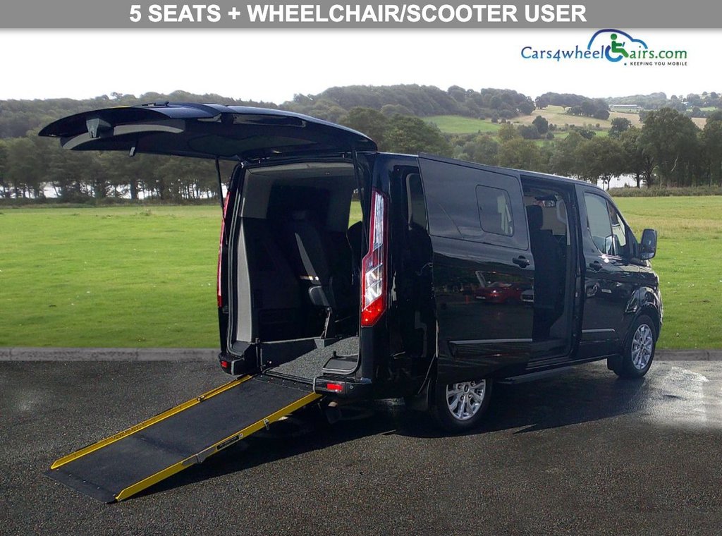 Used Ford Tourneo Custom 2019 for sale - 76647191: Photo 1