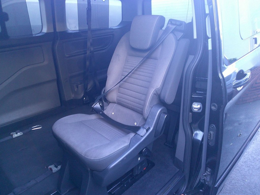 Used Ford Tourneo Custom 2019 for sale - 76647191: Photo 12