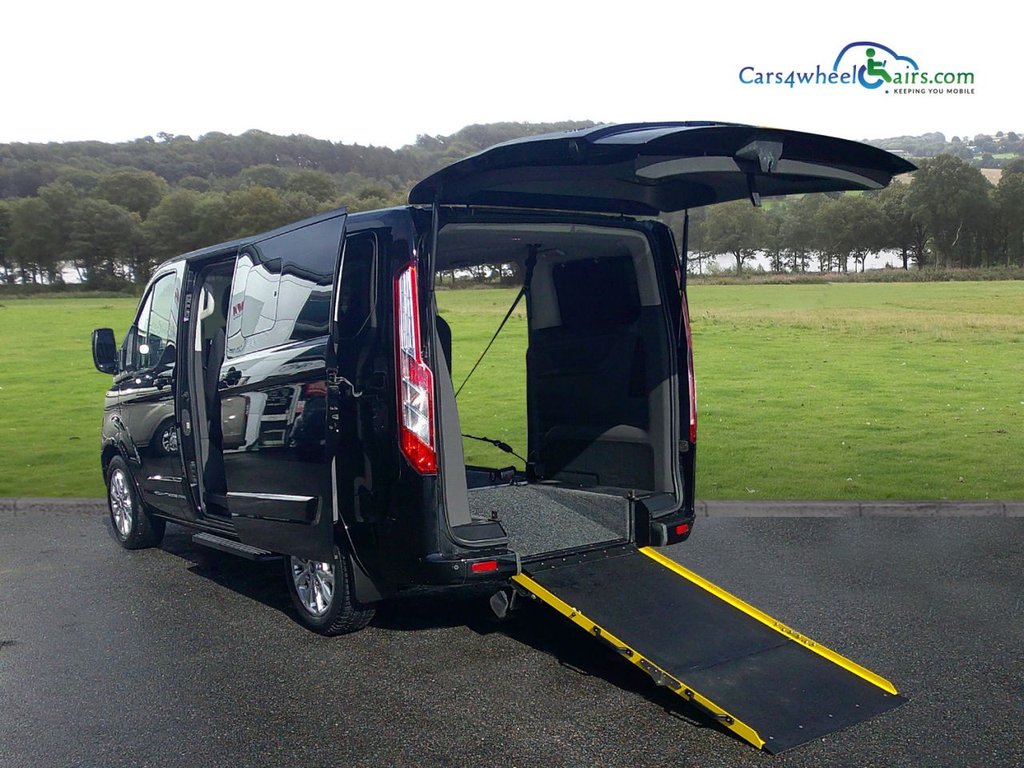 Used Ford Tourneo Custom 2019 for sale - 76647191: Photo 4