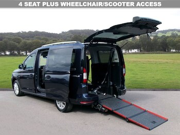 Used Ford Grand Tourneo Connect 2024 for sale - 78818726: Photo
