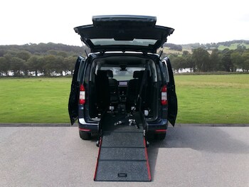 Used Ford Grand Tourneo Connect 2024 for sale - 78818726: Photo