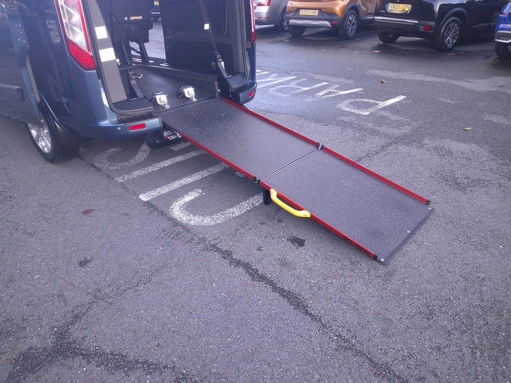 Used Ford Tourneo Custom 2019 for sale - 76647220: Photo 10