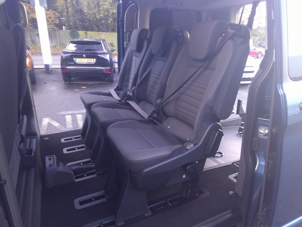 Used Ford Tourneo Custom 2019 for sale - 76647220: Photo 14