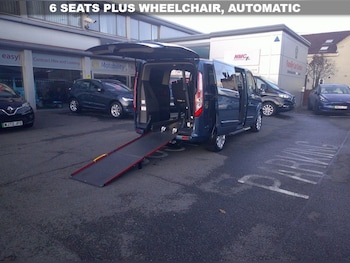 Used Ford Tourneo Custom 2019 for sale - 76647220: Photo