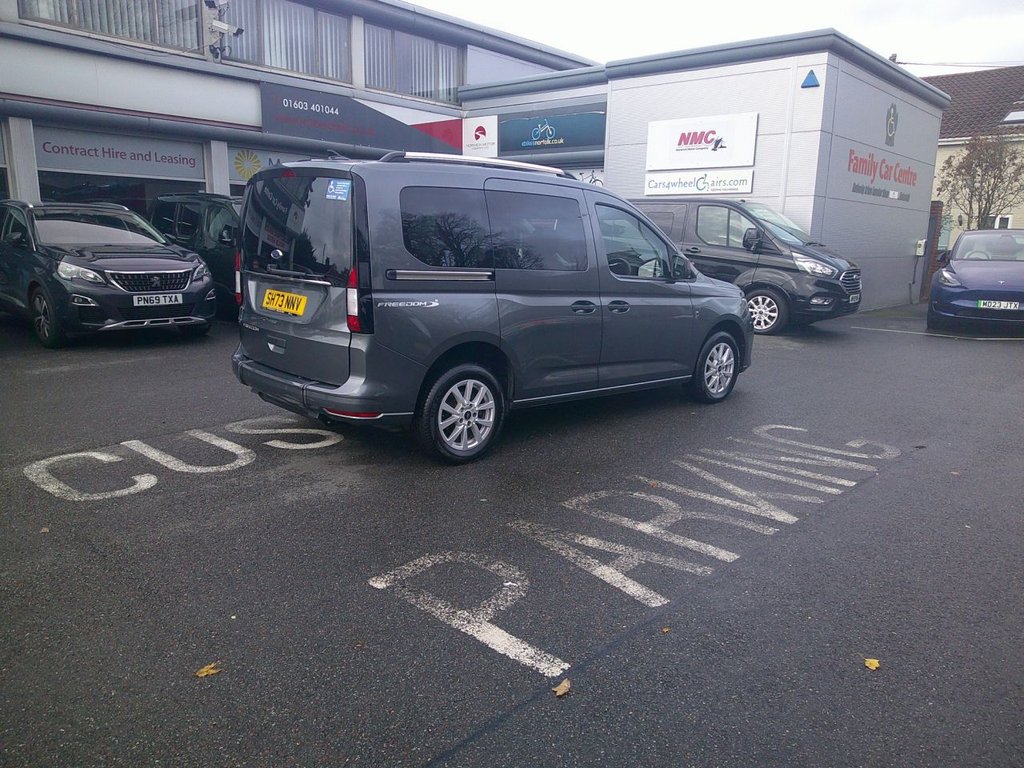 Used Ford Tourneo Connect 2023 for sale - 76647230: Photo 29