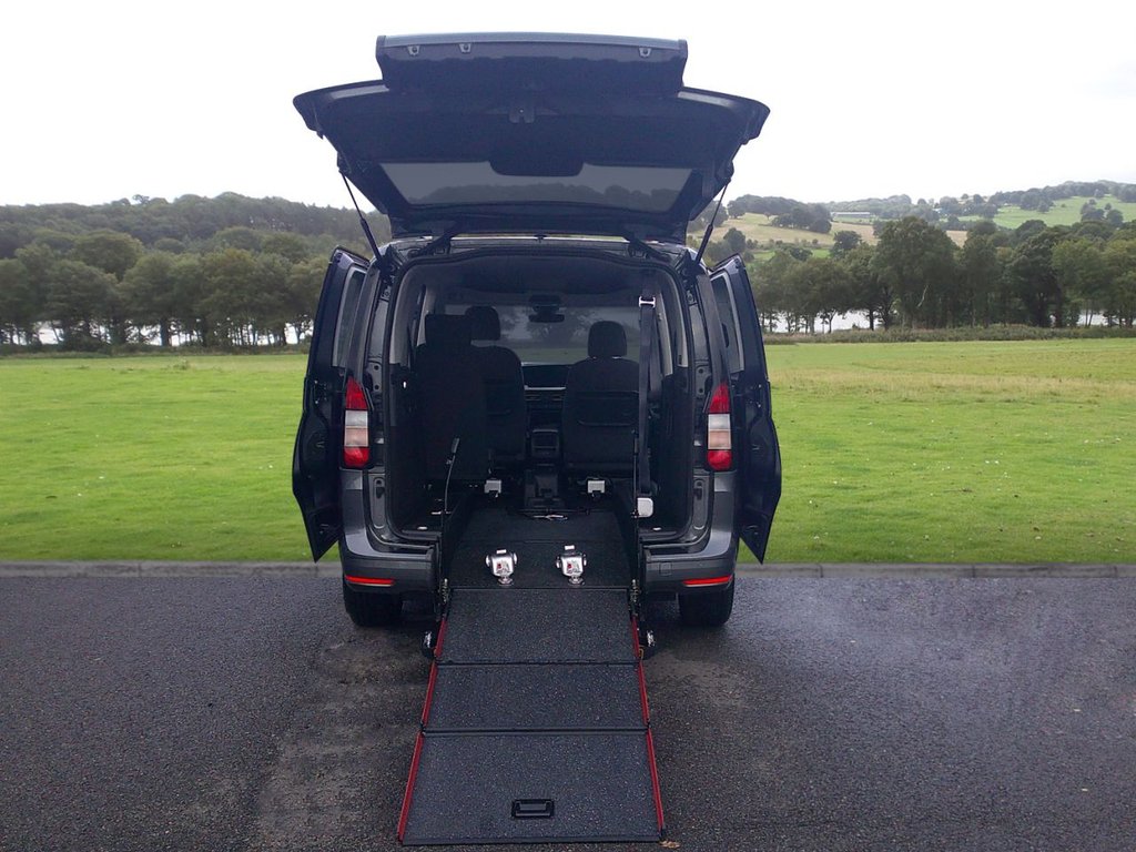 Used Ford Tourneo Connect 2023 for sale - 76647230: Photo 3