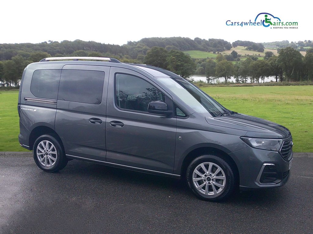 Used Ford Tourneo Connect 2023 for sale - 76647230: Photo 5