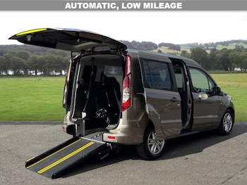 Used Ford Tourneo Connect 2020 for sale - 75715886: Photo