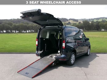 Used Ford Tourneo Connect 2024 for sale - 79643308: Photo