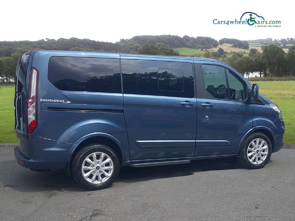 Used Ford Tourneo Custom 2023 for sale - 76647187: Photo 4