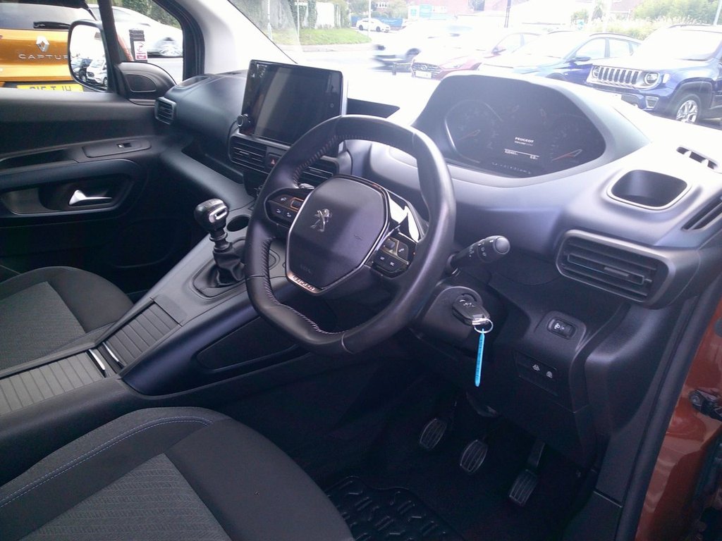 Used Peugeot Rifter 2021 for sale - 76647207: Photo 12