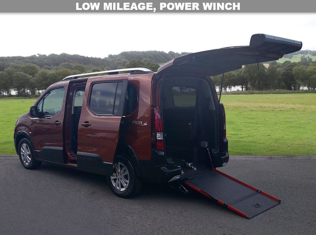 Used Peugeot Rifter 2021 for sale - 76647207: Photo 2