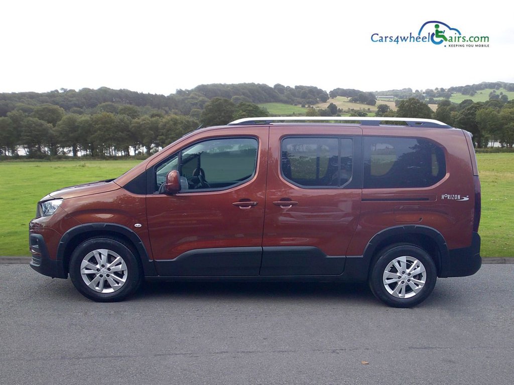 Used Peugeot Rifter 2021 for sale - 76647207: Photo 4