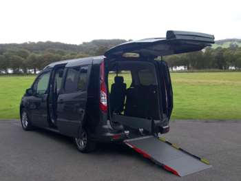 Used Ford Grand Tourneo Connect 2019 for sale - 74144019: Photo
