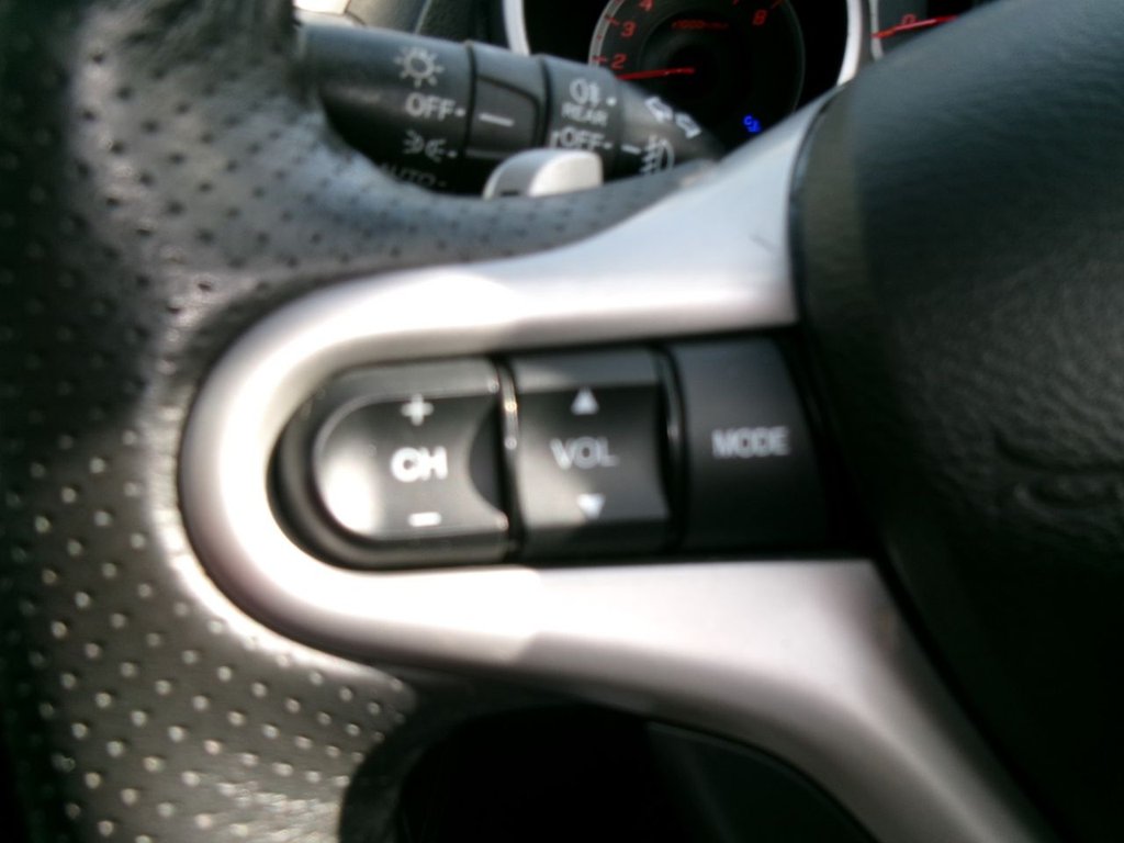 Used Honda Jazz 2010 for sale - 78200150: Photo 11