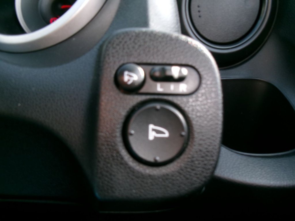 Used Honda Jazz 2010 for sale - 78200150: Photo 14