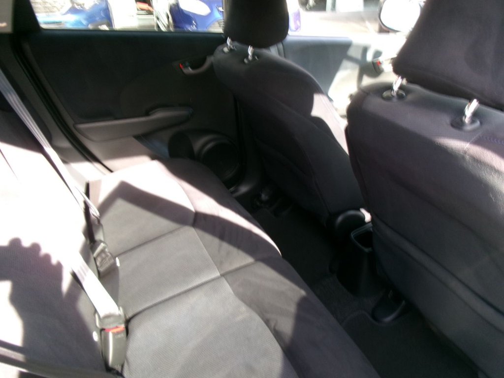 Used Honda Jazz 2010 for sale - 78200150: Photo 21