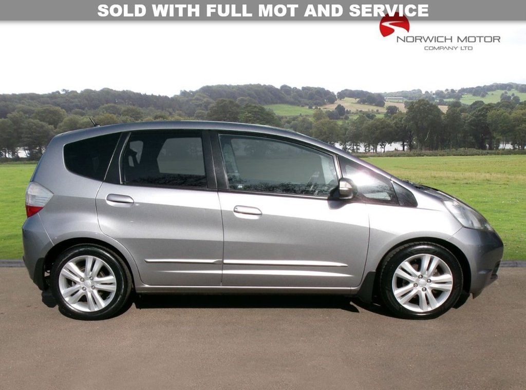 Used Honda Jazz 2010 for sale - 78200150: Photo 3