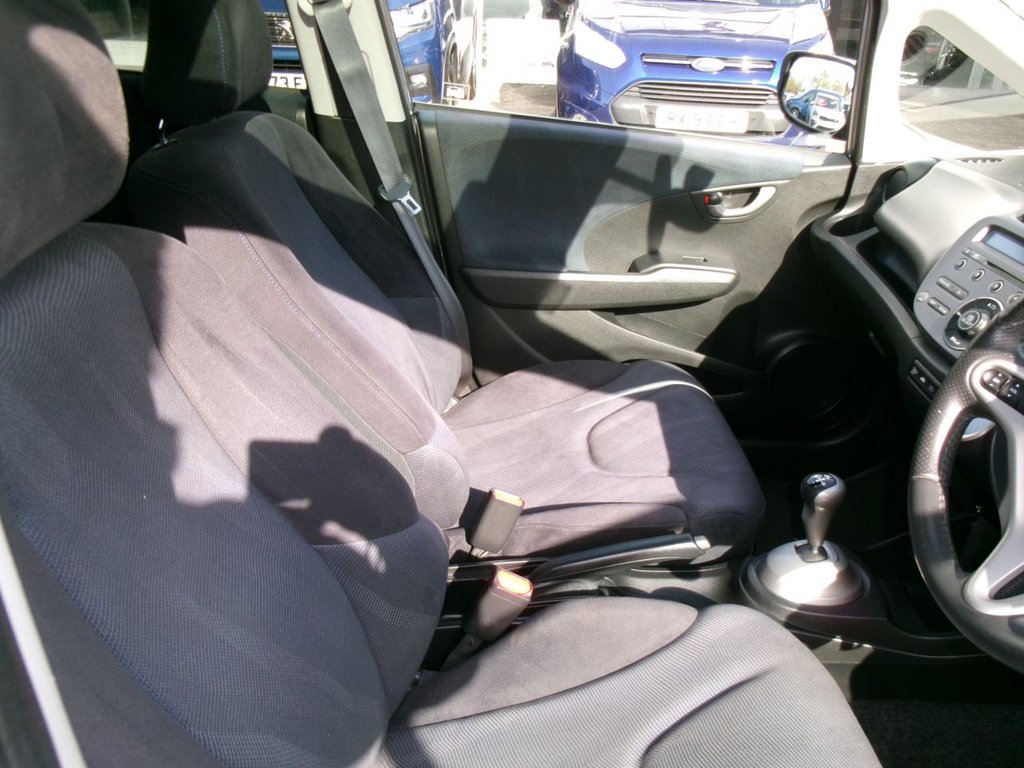 Used Honda Jazz 2010 for sale - 78200150: Photo 7