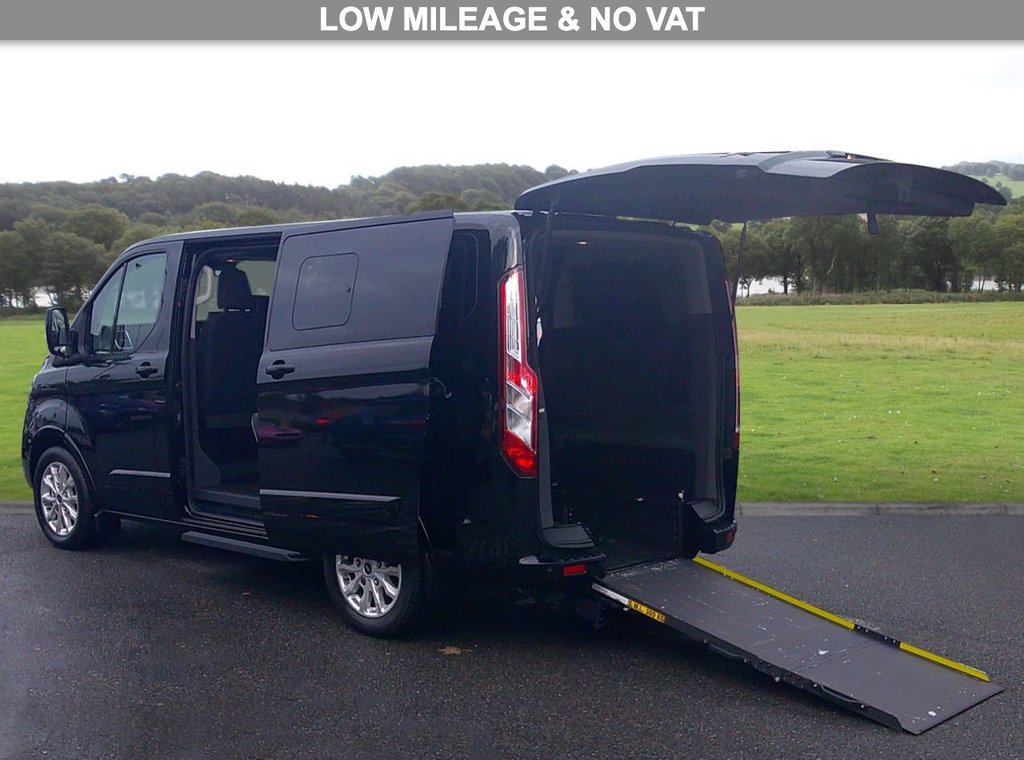 Used Ford Tourneo Custom 2019 for sale - 76647206: Photo 2