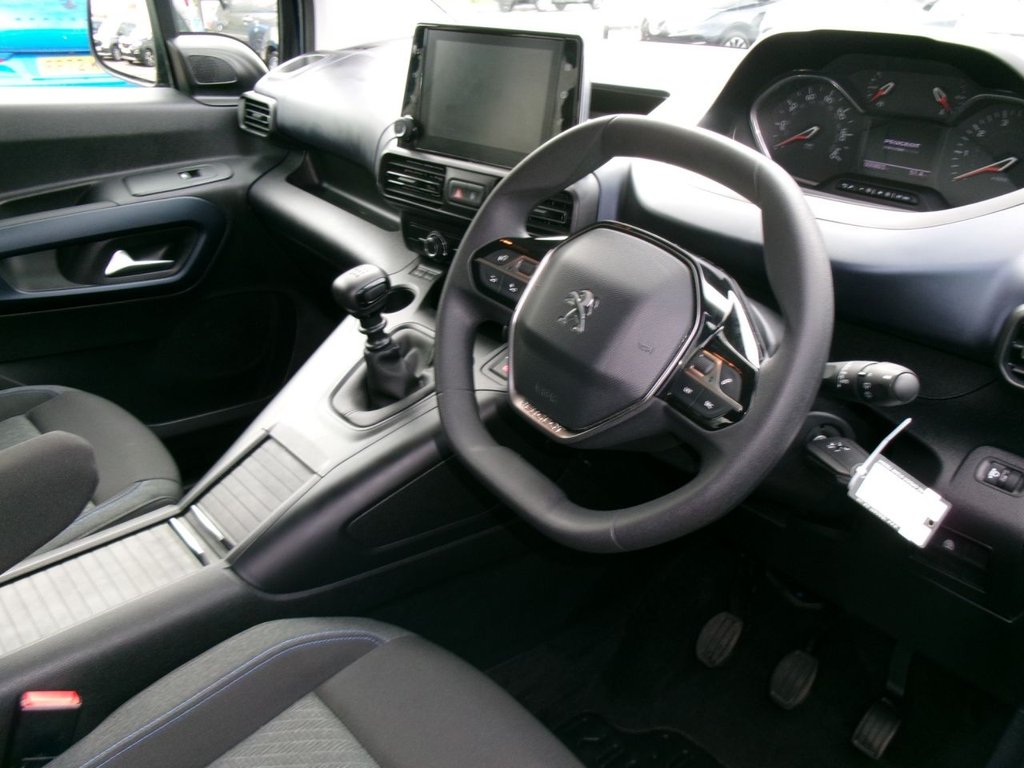 Used Peugeot Rifter 2023 for sale - 78134360: Photo 10