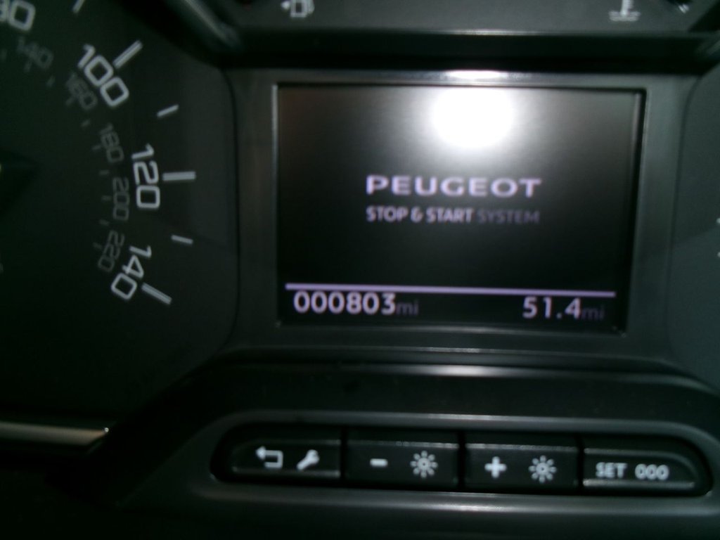 Used Peugeot Rifter 2023 for sale - 78134360: Photo 13