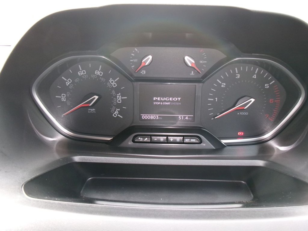 Used Peugeot Rifter 2023 for sale - 78134360: Photo 14