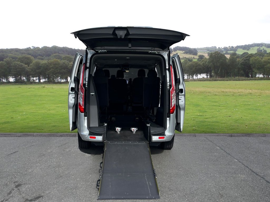 Used Ford Tourneo Custom 2020 for sale - 76647200: Photo 2