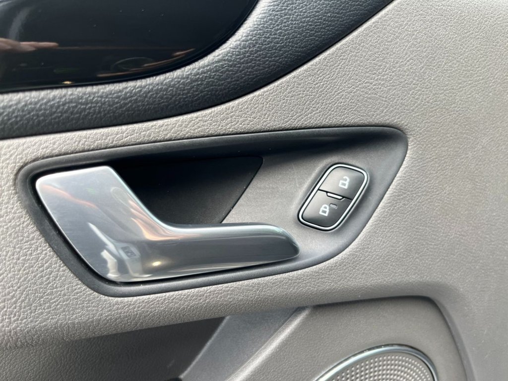 Used Ford Tourneo Custom 2020 for sale - 76647200: Photo 27