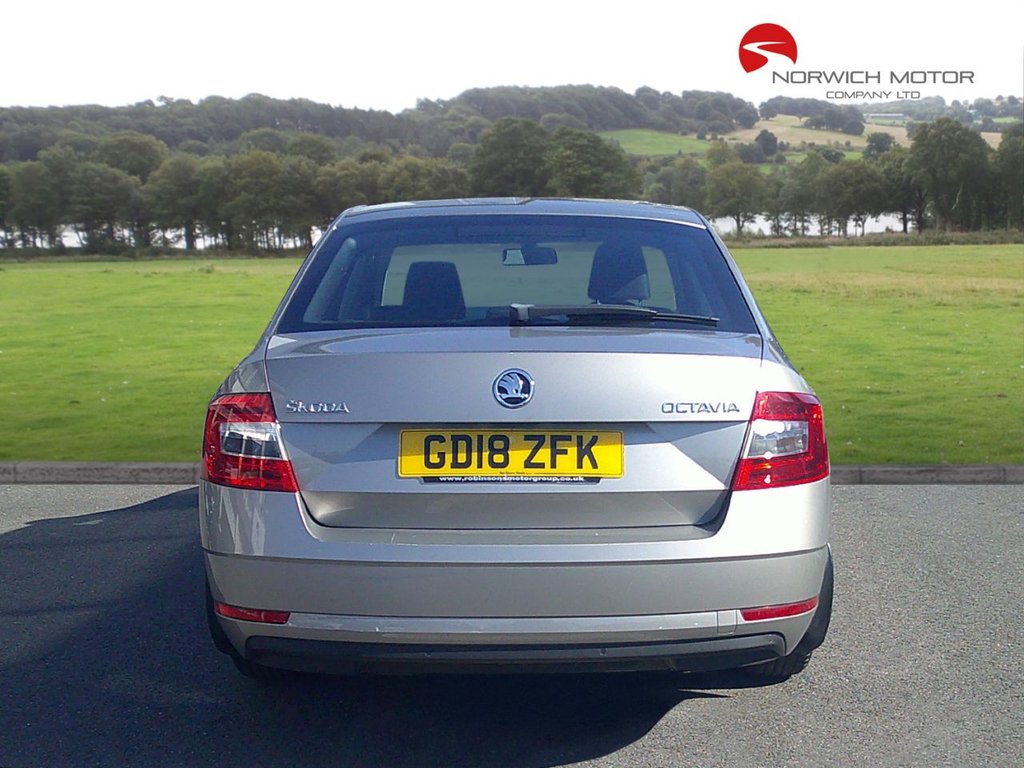 Used Skoda Octavia 2018 for sale - 76647194: Photo 5