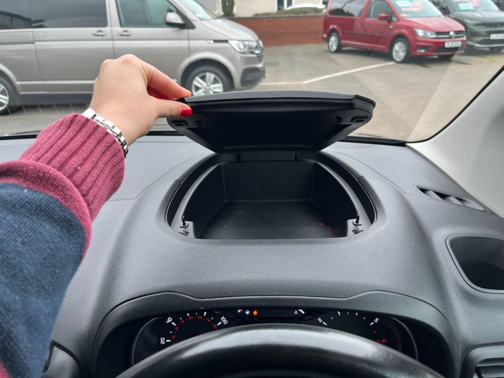 Used Citroen Berlingo 2020 for sale - 77680755: Photo 40