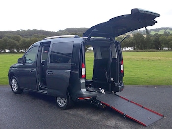 Used Ford Tourneo Connect 2023 for sale - 78863516: Photo