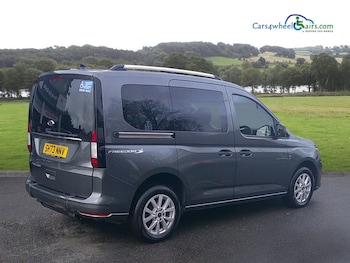 Used Ford Tourneo Connect 2023 for sale - 78863516: Photo
