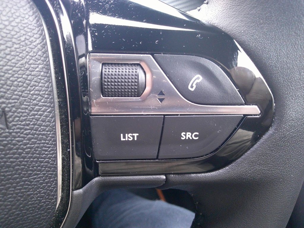 Used Peugeot 2008 2023 for sale - 76647215: Photo 14