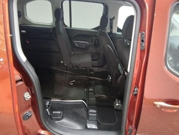 Used Peugeot Rifter 2020 for sale - 79462507: Photo