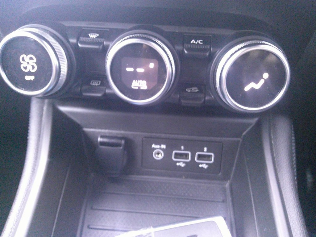 Used Renault Zoe 2022 for sale - 76647224: Photo 13