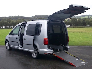 Used Volkswagen Caddy Maxi Life 2018 for sale - 79358216: Photo