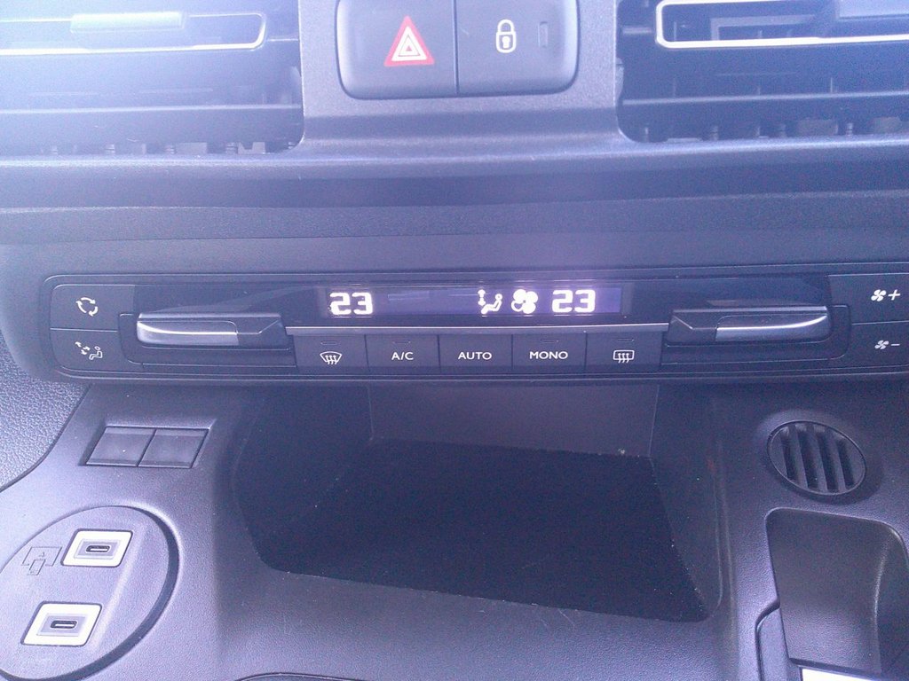 Used Peugeot Rifter 2024 for sale - 76647209: Photo 15